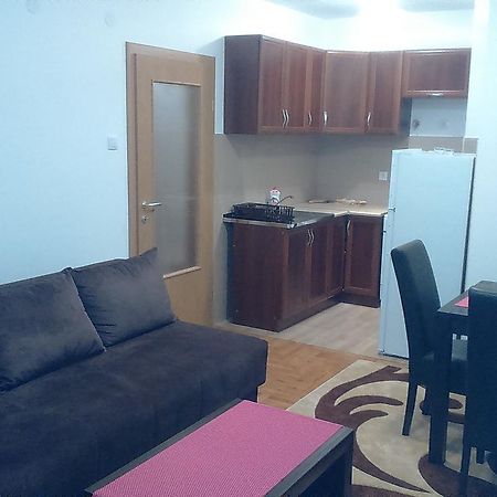 Apartman Pazin Trebinje Esterno foto